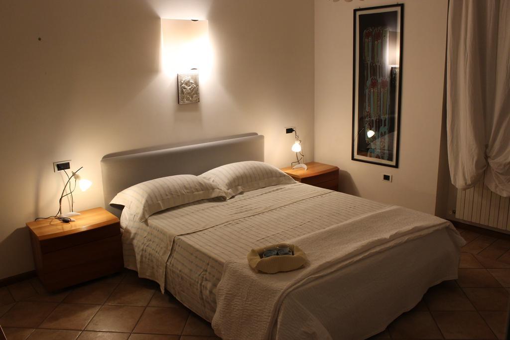Roxy House Assis Exterior foto